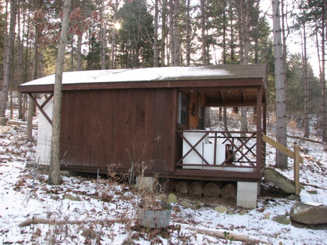 eahcabin005.jpg