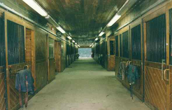 Barn 2 Stabling Wing